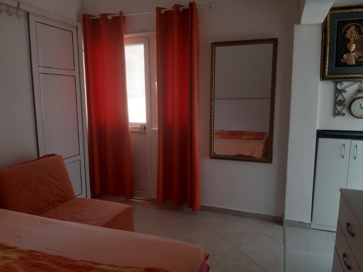 Guest'S House "Lindi&Roni" Daire Ülgün Dış mekan fotoğraf